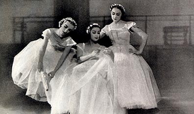 "Baby ballerinas": Tatiana Riabouchinska, Tamara Toumanova and Irena Baranova, of the Ballet Russe de Monte Carlo, circa 1934. Courtesy Capri Films. 