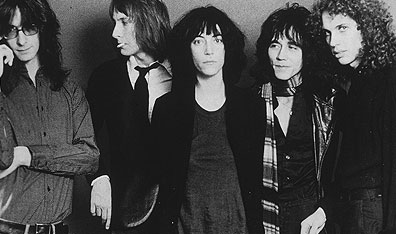 The Patti Smith Group, from left: Lenny Kaye, Jay Dee Daugherty, Patti Smith, Ivan Kral and Richard Sohl. Photo Platt Collection/Hulton Archive/Getty Images.