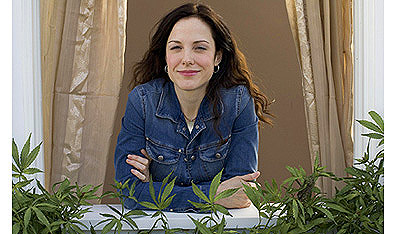 Mary-Louise Parker as Nancy Botwin in Weeds. Courtesy Showcase Television.