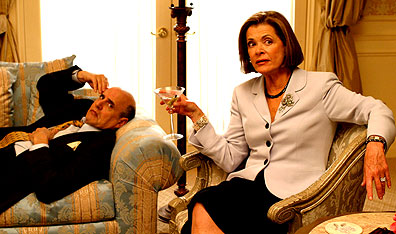 Jeffrey Tambor plays George Bluth Sr. and Jessica Walter plays Lucille Bluth in Arrested Development.  Courtesy Fox Home Entertainment.