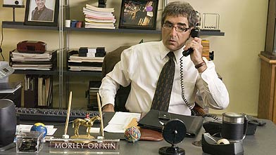 Morley Orfkin (Eugene Levy) is a Hollywood agent who smells a hit in For Your Consideration. (Suzanne Tenner/Shanri-La Entertainment/Warner Independent Films)

