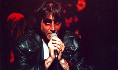 Prog-rockin' the mic: Musical Box singer Denis Gagné evokes Peter Gabriel. Photo courtesy the Musical Box.