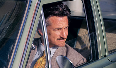 Sean Penn plays failed assassin Sam Bicke in The Assassination of Richard Nixon. Photo by Phil Bray. Courtesy THINKFilm