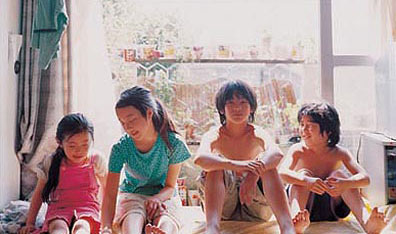 The children of Nobody Knows, directed by Kore-eda Hirokazu