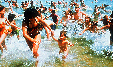 Sharky's revenge: Beachgoers run from troubled waters in Jaws. AP Photo/Universal Studios.