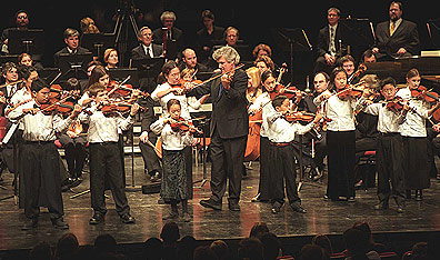 Let's do it for the kids: Conductor Pinchas Zukerman with the National Arts Centre Orchestra. Courtesy National Arts Centre.