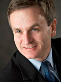Andrew Saxton